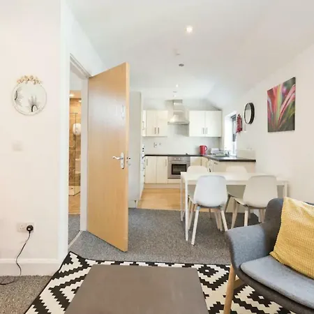 Corporate Lettings Near Heuston Station *
