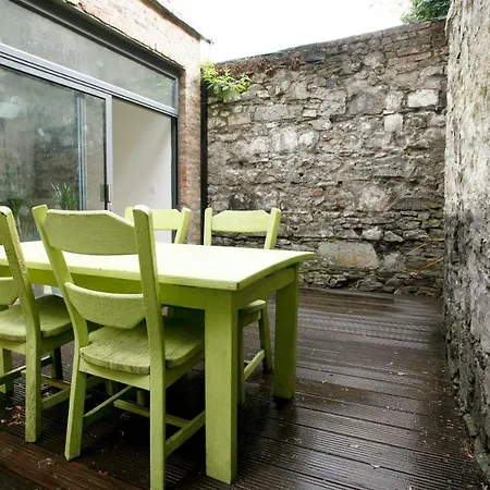 Corporate Lettings Near Heuston Station 펜션 *