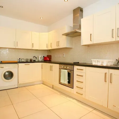 펜션 Corporate Lettings Near Heuston Station